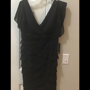 Adrianna Papell Black Cocktail Dress